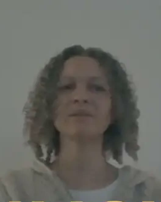 Dominique im Testimonial-Mix